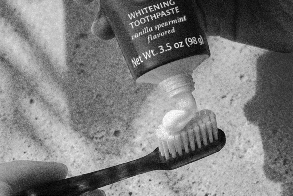 Toothpaste for Sensitive Teeth