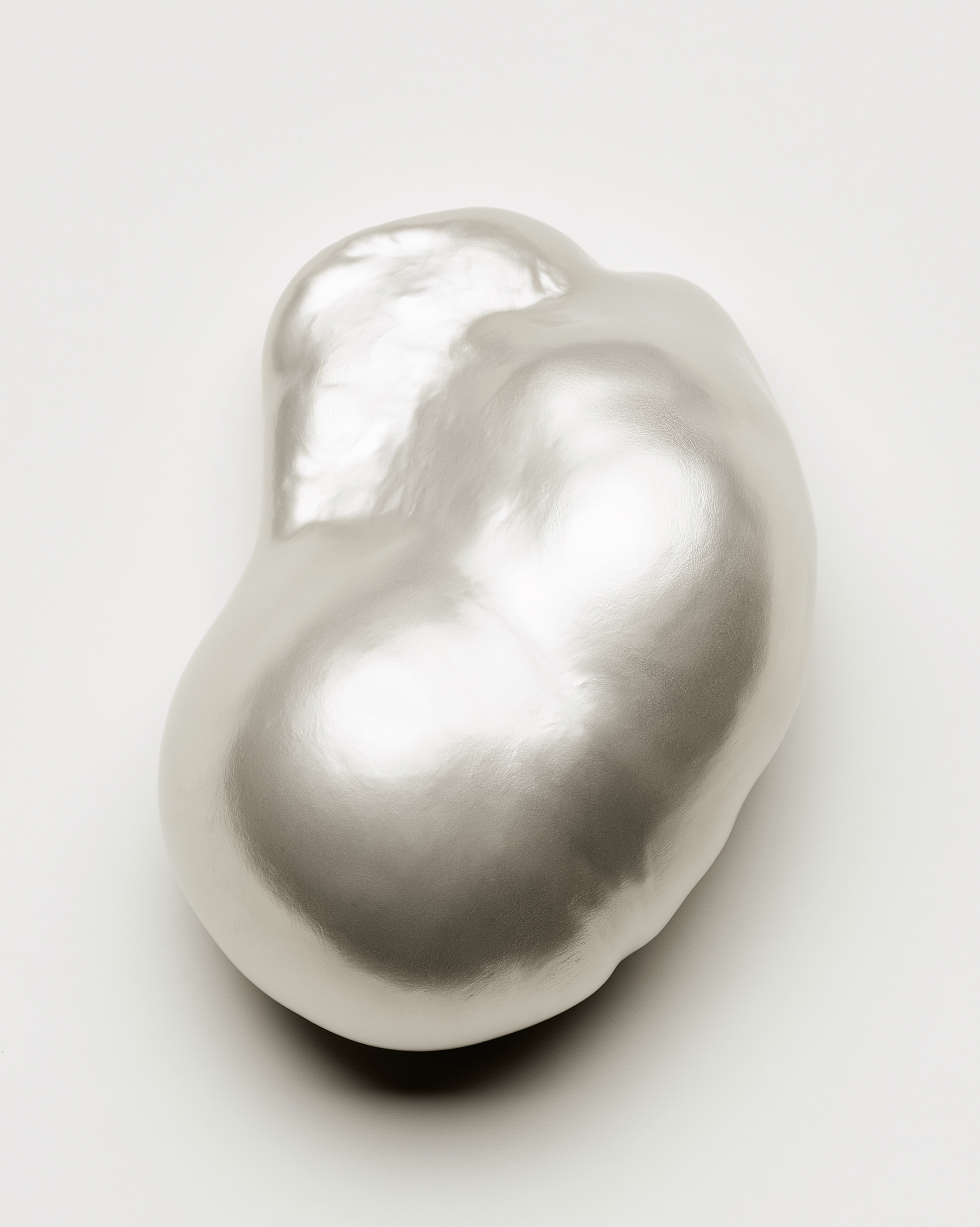 Baroque pearl on a white background representing the pearl powder ingredient in Akla fluoride free toothpaste.